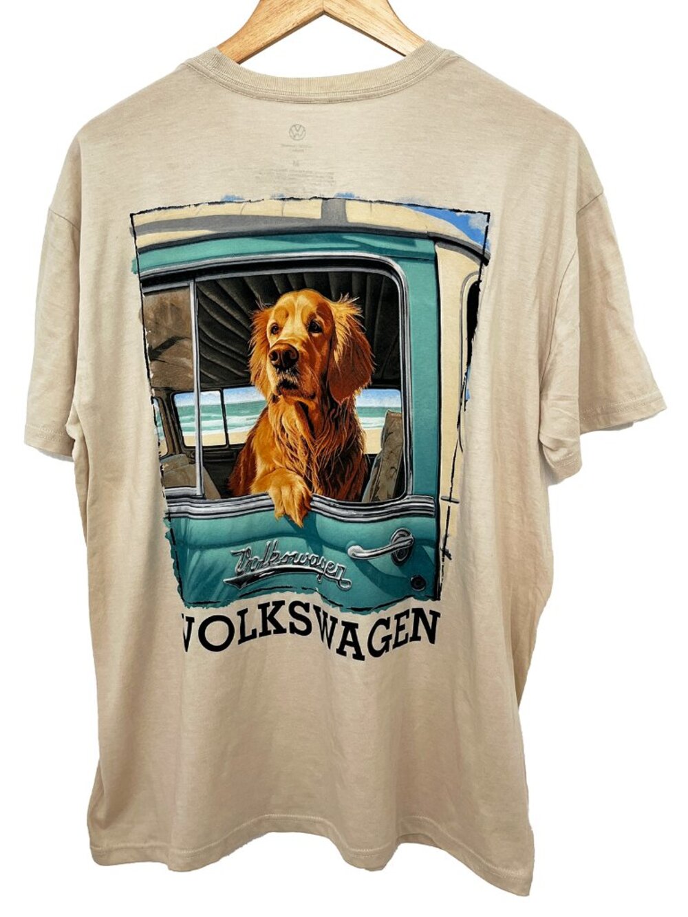 NWOT Volkswagen Golden Retriever T-Shirt Men's Medium